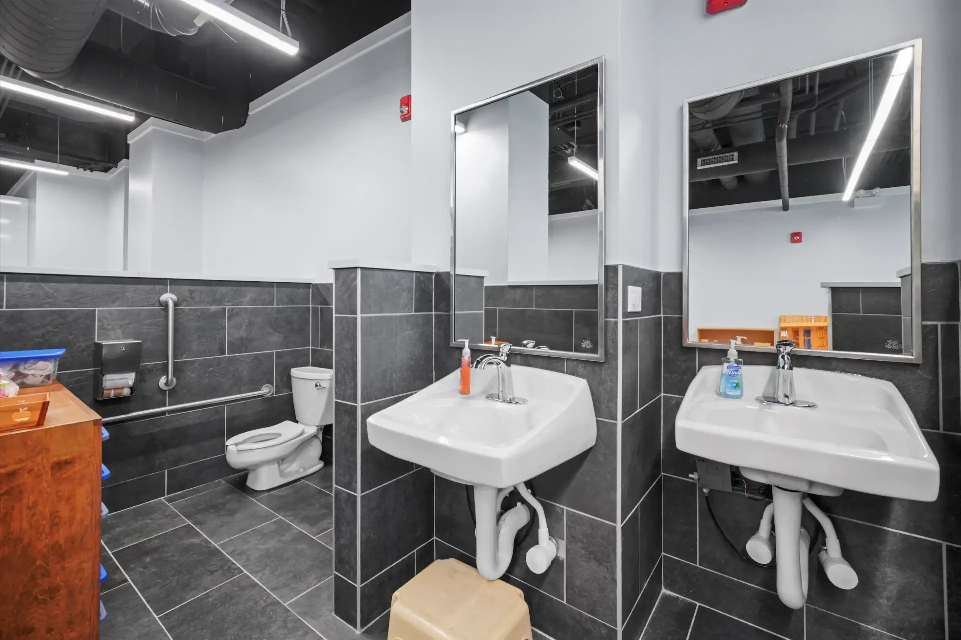 American Montessori Academy Portfolio 042