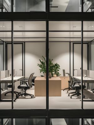 REAL_RESTORATION_GROUP_office building interior